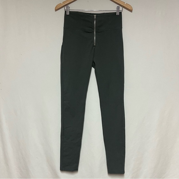 Freddy WR.UP Sage Green Zip Up Leggings - Picture 3 of 15